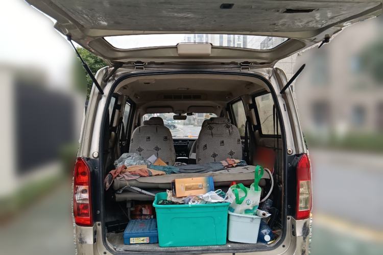 Used Wuling Rongguang V 2018 1.5L Standard Version Trunk