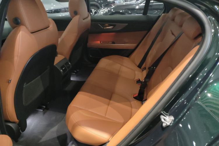 Used Jaguar XEL 2025 2.0T 250 PS R-DYNAMIC 90th Anniversary Edition
