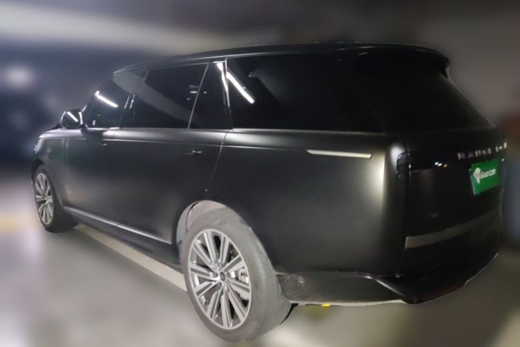 Used Land Rover Range 2025 3.0 L6 400 PS Extended Luxury Version 7-Seater Rear Left 45 Deg