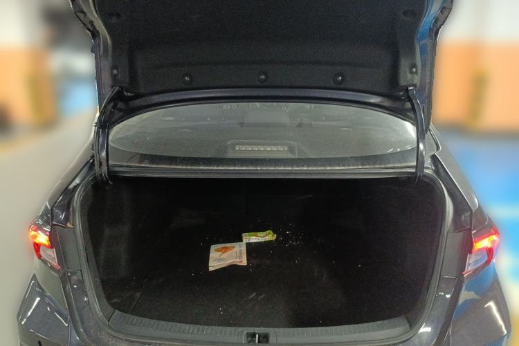 Used Toyota Allion 2022 2.0L Elite Edition Trunk
