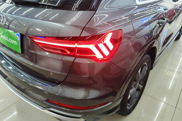 Used Audi Q3 2022 35 TFSI Fashion Dynamic Model