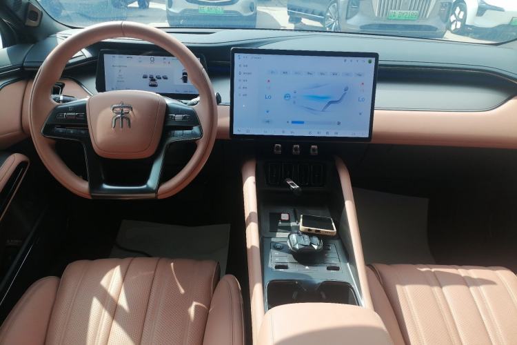 Used BYD Song L EV 2024 662 km Excellence Version Center Console