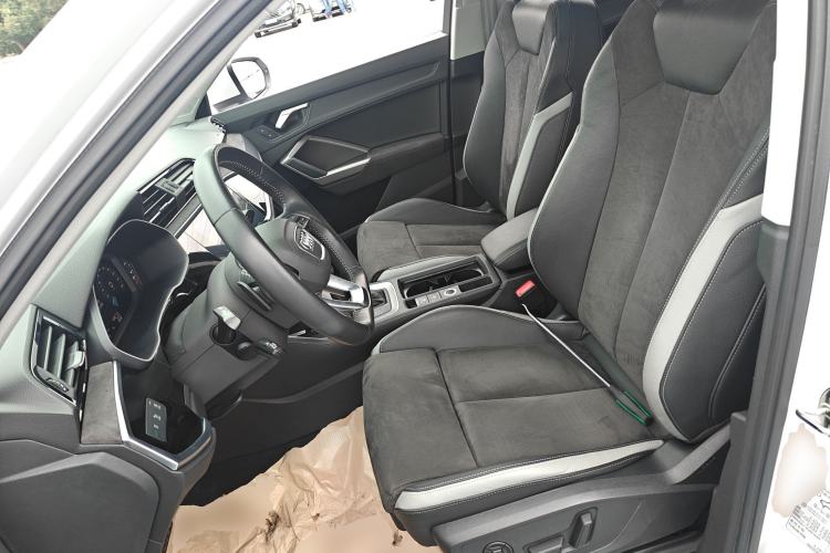 Used Audi Q3 2021 35 TFSI Fashion Dynamic Model
