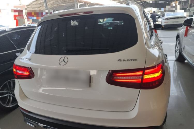 Used Mercedes-Benz GLC 2016 GLC 300 4MATIC Dynamic Model
