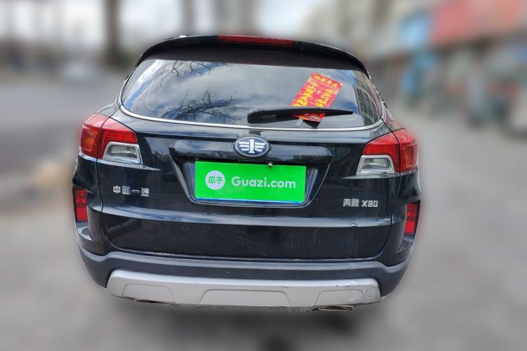 Used Bestune X80 2015 2.0L automatic luxury version