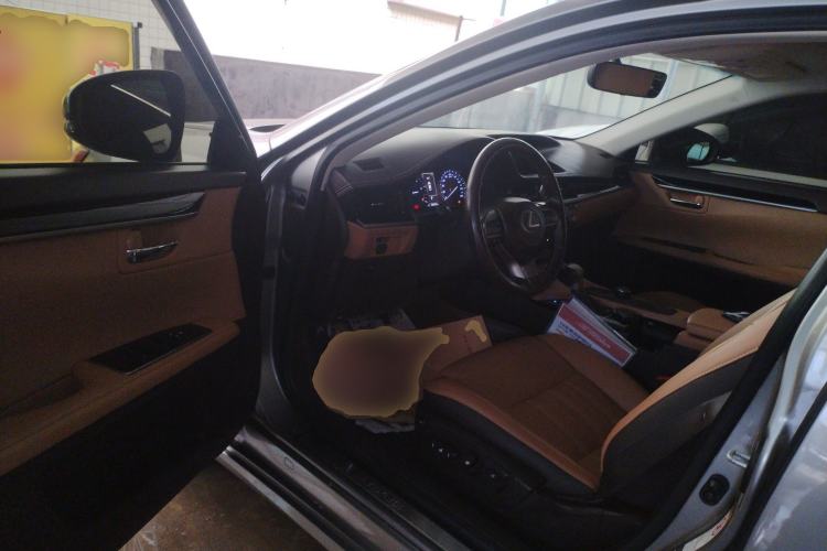 Used Lexus ES 2015 200 Elite Edition
