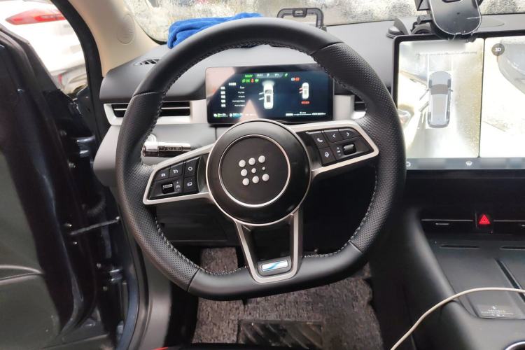 Used Landian E5 PLUS 2025 165 km Long-Range Version 7 Seats
