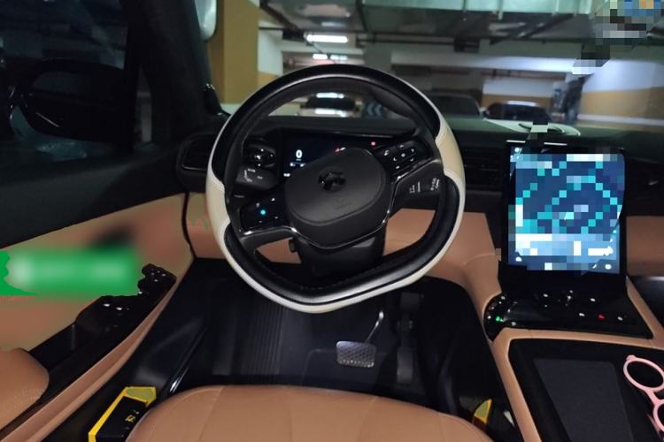 Used Nio ES8 2022 75 kWh Six-Seater Version Steering Wheel