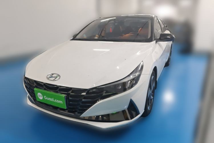 Used Hyundai Elantra 2022 1.5L CVT LUX Prestige Edition