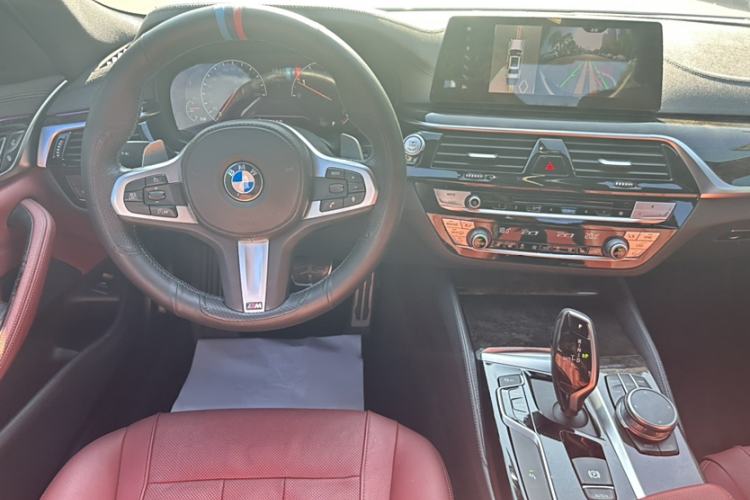 Used BMW 5 Series 2019 Facelifted 530Li Leading Edition M Sport Package