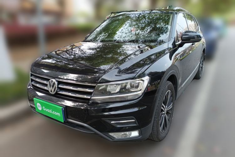 Used Volkswagen Tiguan L 2020 330TSI Automatic Two-Wheel Drive Panoramic Comfort Edition China VI Standard