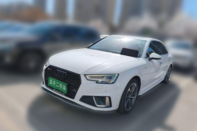Used Audi A4L 2019 40 TFSI Fashion Edition China VI Emission Standard