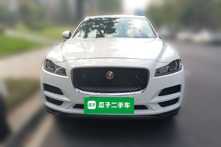 Used Jaguar F-PACE 2020 2.0T Urban Deluxe Edition

