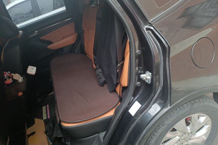 Used BAIC Weiwang S50 2016 1.5T Manual Joyful Elite Edition Left Rear Seat