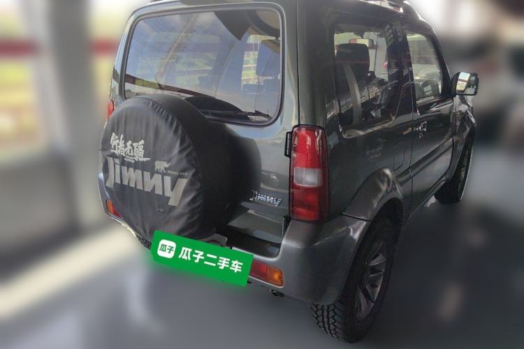 Used Suzuki Jimny 2015 1.3 AT Mode3 Navigation Edition
