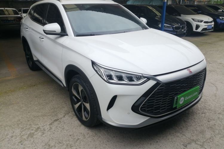 Used BYD Song PLUS New Energy 2021 DM-i 110KM Flagship Model Front Right 45 Deg