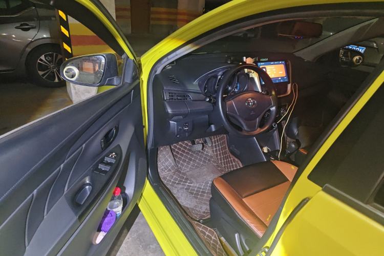 Used Toyota YARiS L Zhi Xuan 2019 1.5E CVT Dynamic Edition China VI compliant Interior 3