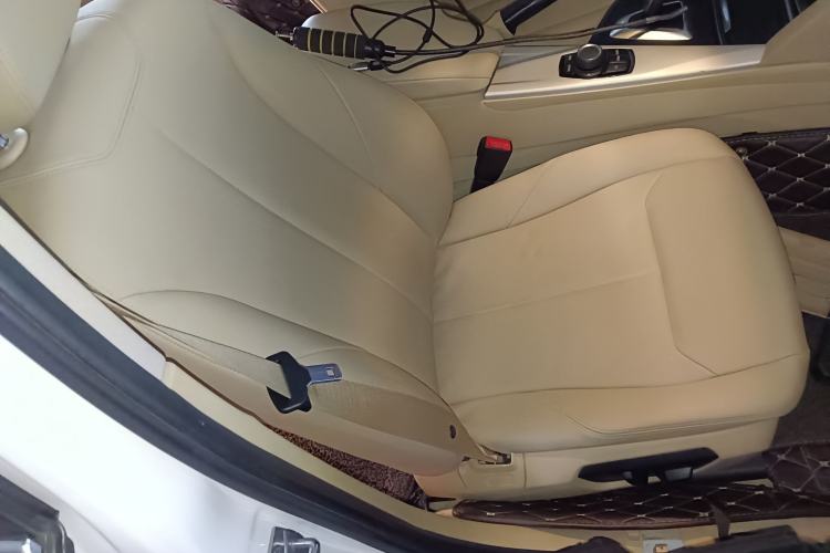 Used BMW 3 Series 2015 320Li Fashion Model
