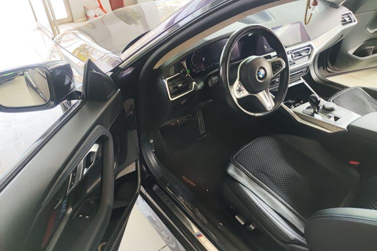 Used BMW 2 Series 2022 225i M Sport Night Edition Driver Seat