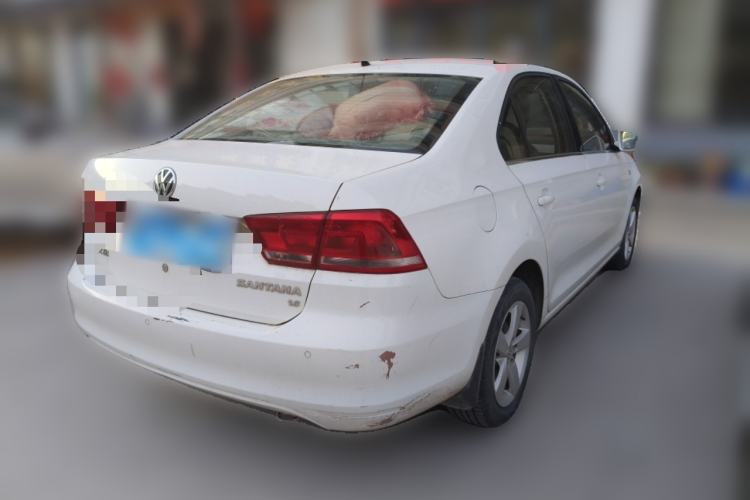 Used Volkswagen Santana 2015 1.6L Manual Comfort Edition
