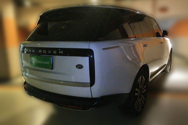 Used Land Rover Range 2023 3.0 L6 400 PS Extended Long-Wheelbase Version