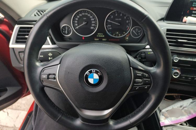 Used BMW 3 Series 2018 320Li Fashion Model Steering Wheel