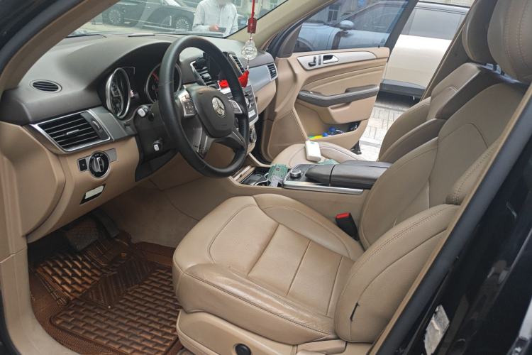 Used Mercedes-Benz M-Class 2015 ML 320 4MATIC Left Front Seat