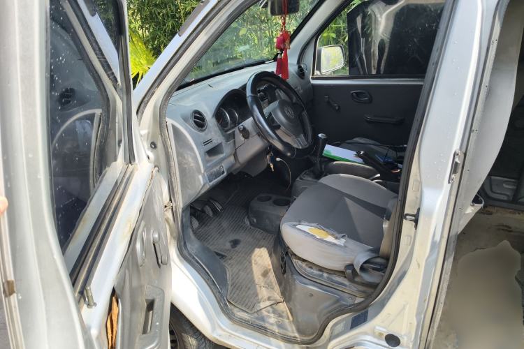 Used Dongfeng Xiaokang K07S 2017 1.2L Practical Version DK12-10 Driver Seat