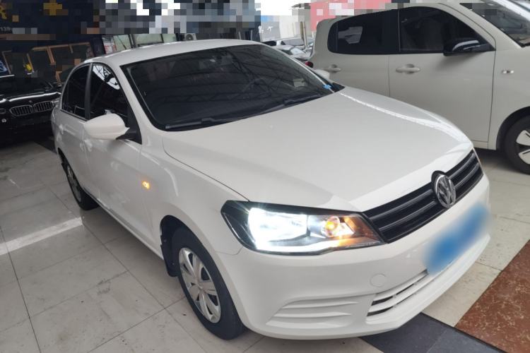 Used Volkswagen Jetta 2015 1.6L Manual Fashion Edition