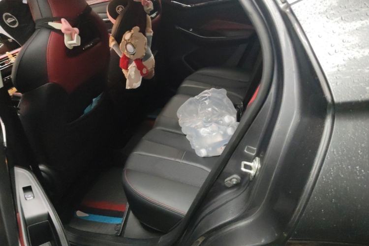 Used CHANGAN OSHAN X5 2023 Enjoy Edition 1.5T DCT Luxury Model Left Rear Seat