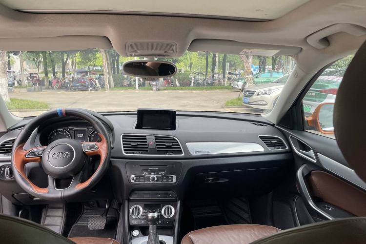 Used Audi Q3 2016 35 TFSI Collection Edition quattro Enjoyment Model
