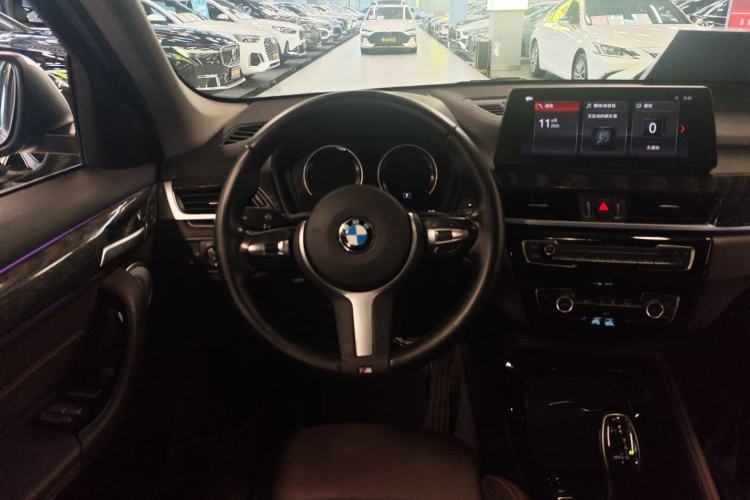 Used BMW X1 2021 sDrive20Li Premium Edition Steering Wheel