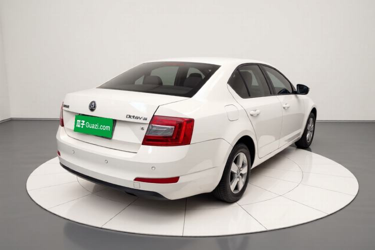 Used Skoda Octavia 2015 1.6L Automatic Eado Edition
