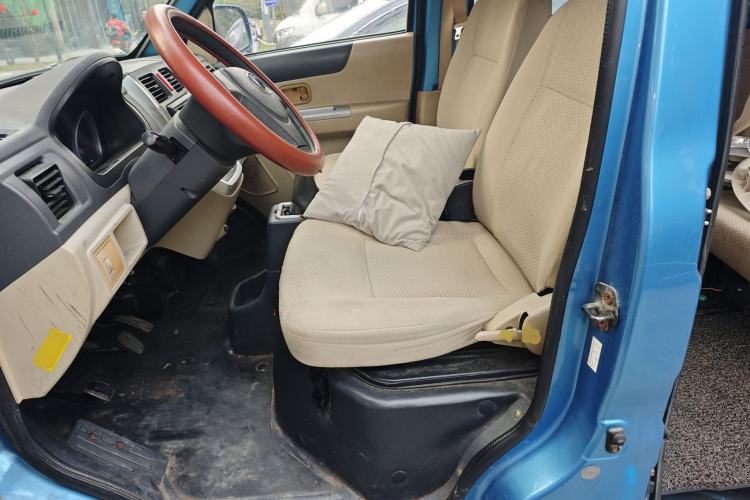 Used Nlmmotor Qiteng M70 2014 1.2L Entry-Level LJ469Q-AE2
