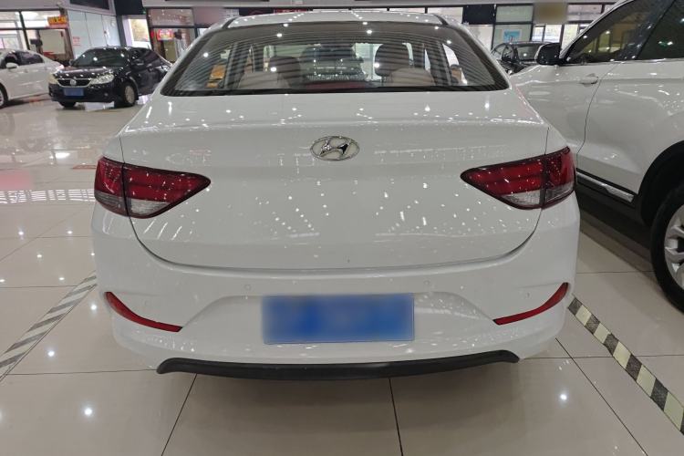 Used Hyundai Celesta 2018 1.6L Automatic GL Enjoyment Edition China VI compliant