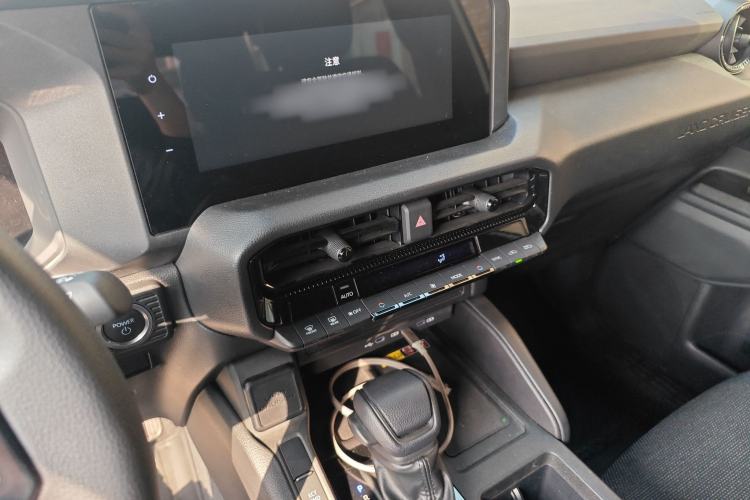 Used Toyota Prado 2025 2.4T Cross-Border BX Edition 5 Seats Audio And AC Panel