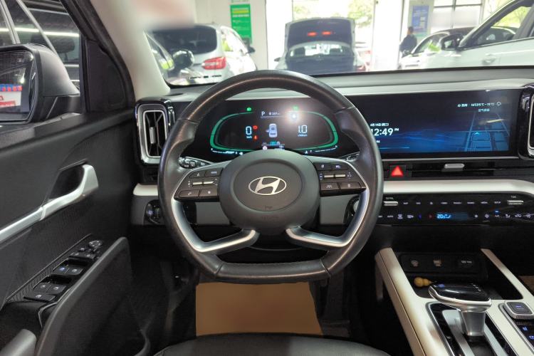 Used Hyundai ix35 2023 Musso 2.0L Prestige LUX Edition Steering Wheel