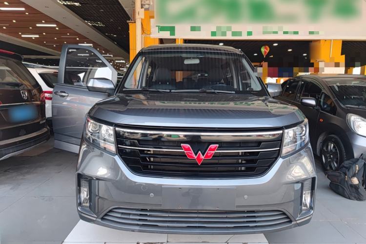 Used Wuling Zhengcheng 2021 1.5T Manual Luxury Commercial Vehicle Front
