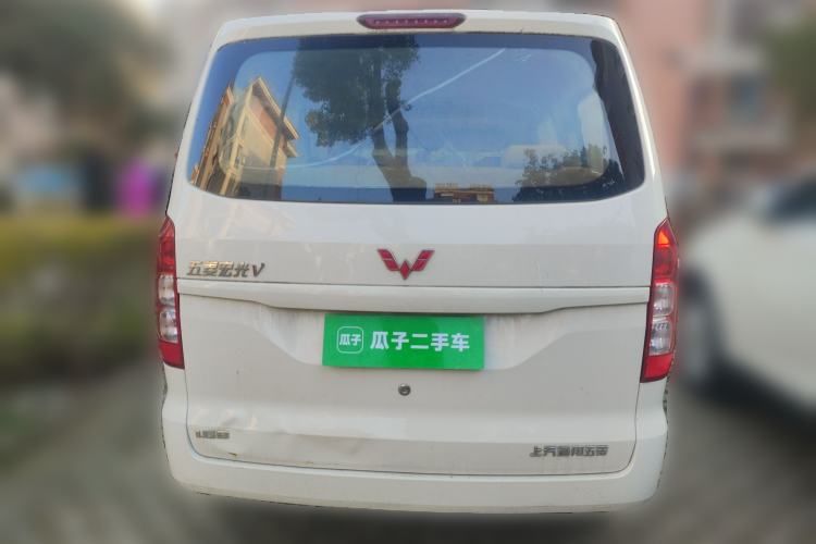 Used Wuling Hongguang V 2019 1.5L Enjoyment Version China VI LAR

