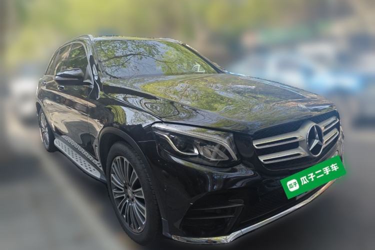 Used Mercedes-Benz GLC 2017 GLC 260 4MATIC Dynamic Edition Front Right 45 Deg