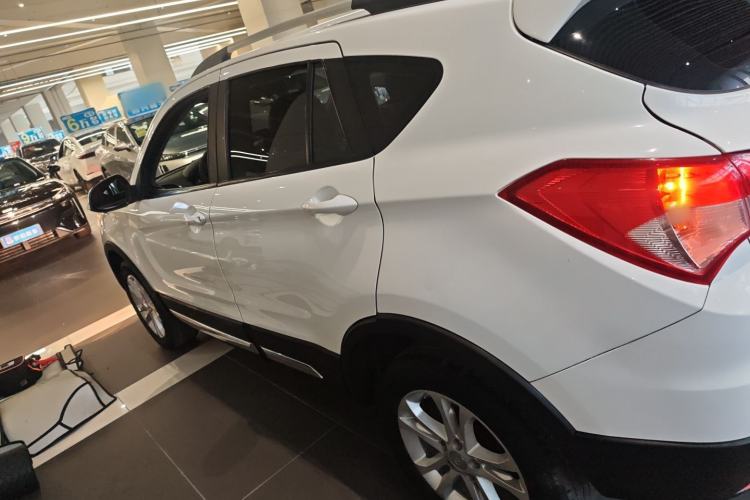 Used Haima S5 2015 1.5T CVT Luxury Sport Edition
