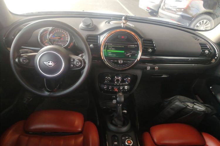 Used MINI Clubman 2018 1.5T COOPER Classic Edition Center Console
