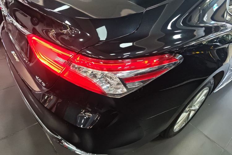 Used Toyota Camry 2023 2.0G Luxury Edition
