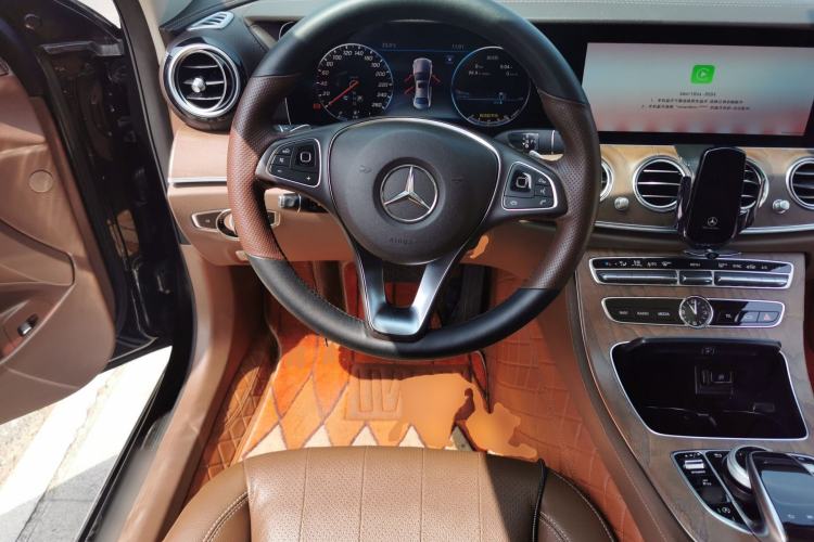 Used Mercedes-Benz E-Class 2018 E 300 L Luxury Model Steering Wheel