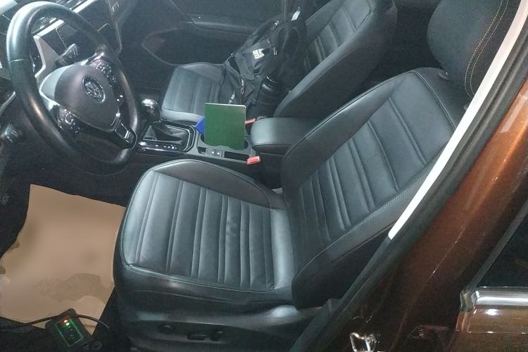 Used Volkswagen Touran 2016 Volkswagen Touran L 280TSI DSG Luxury Edition