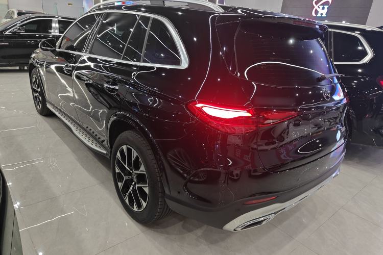 Used Mercedes-Benz GLC 2024 GLC 260 L 4MATIC Luxury Model 5 Seats Rear Left 45 Deg