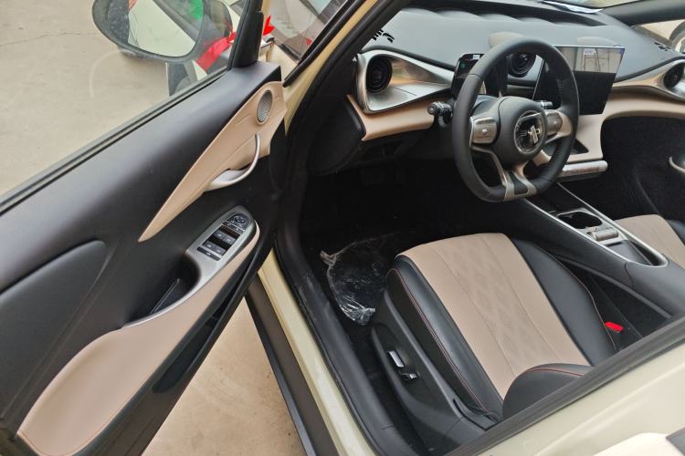 Used BYD Dolphin 2025 420km Free Edition
