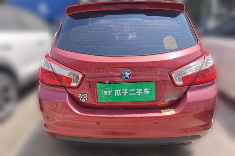 Used Venucia R50 2015 1.6L Automatic Fashion Edition Rear