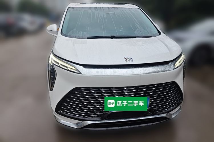 Used Buick Century 2023 2.0T Six-Seater Yinshi Edition Front