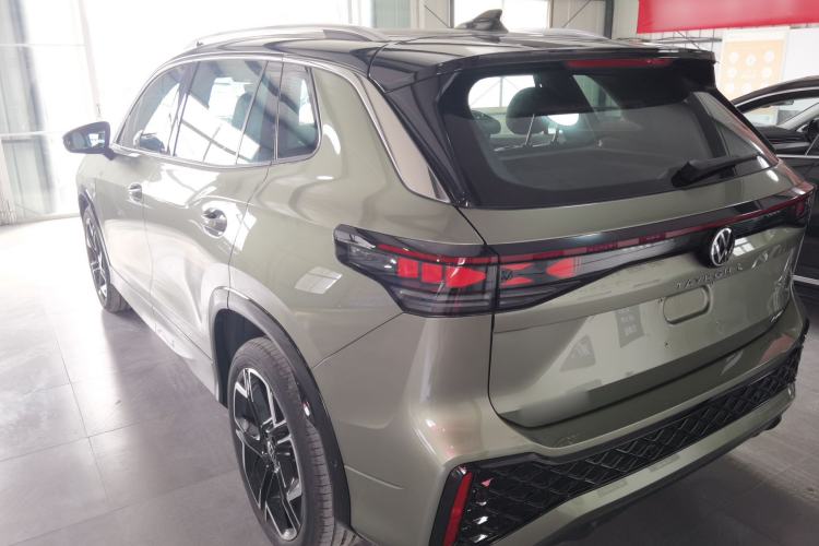 Used Volkswagen Tayron 2025 Tiguan L 380TSI 4Motion Luxury Easy Package
